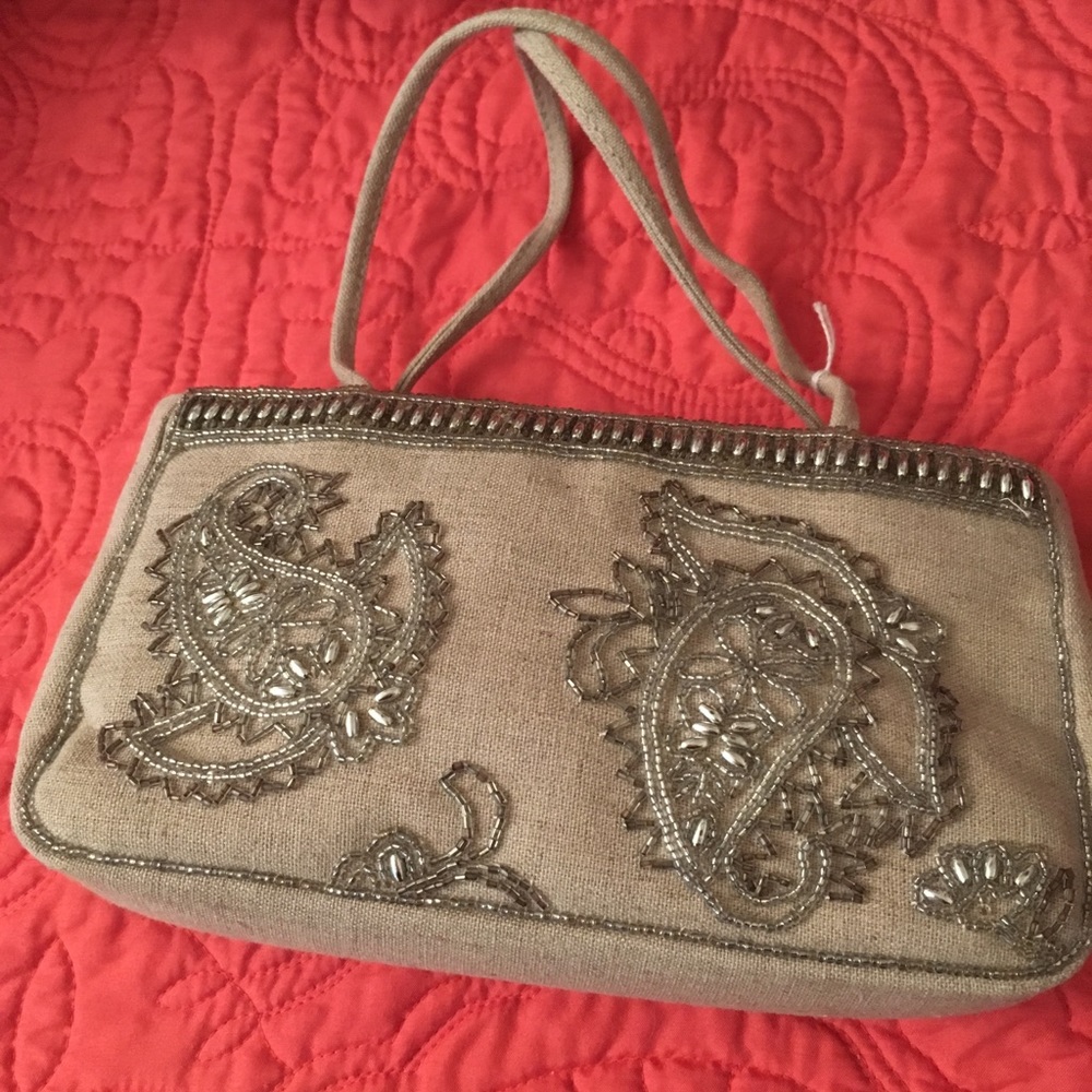 Purse - Picture 2 of 6